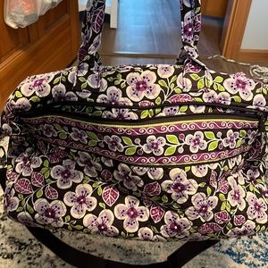 Vera Bradly Women's Floral Quilted purple Weekend Overnight Bag